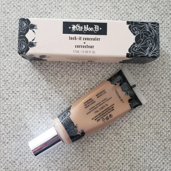 Kat Von D Lock it Concealer - Waterproof  Medium 28 BRAND NEW - Picture 1 of 2